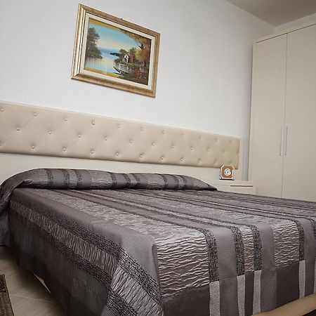 Martin Apartment Vlorë Exterior foto